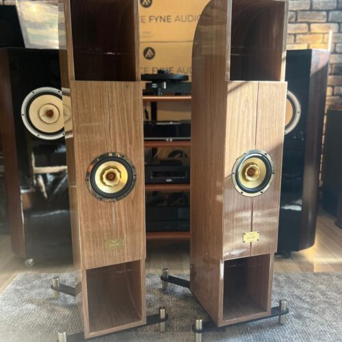 liiaudio-liionidas-exotic-gold-speakers
