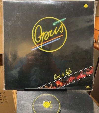 opus-live-is-life-plak